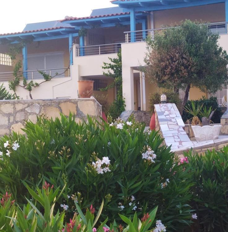 Nicolas Apartments Ierápetra Dış mekan fotoğraf